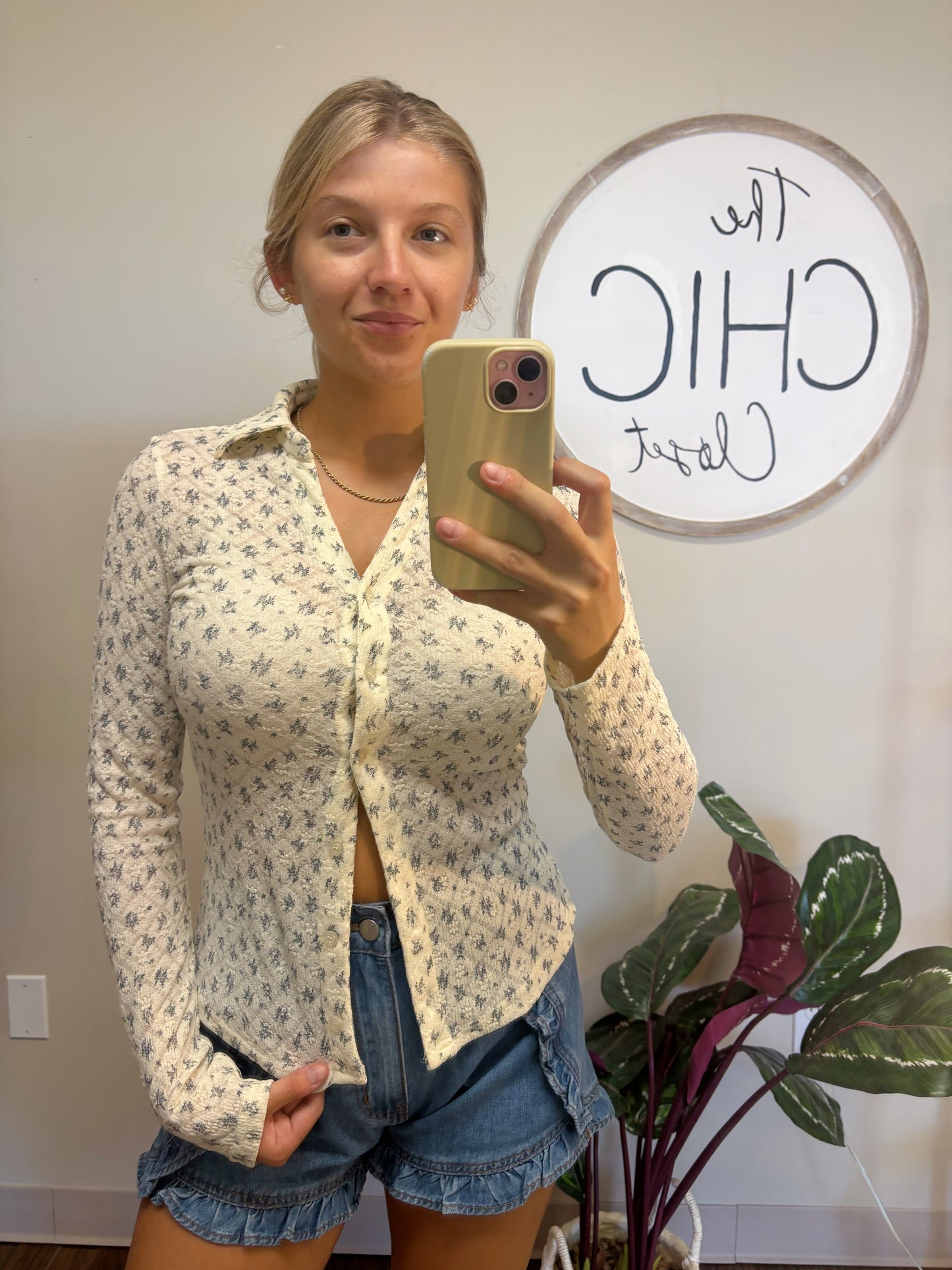 Porcelain Button Top