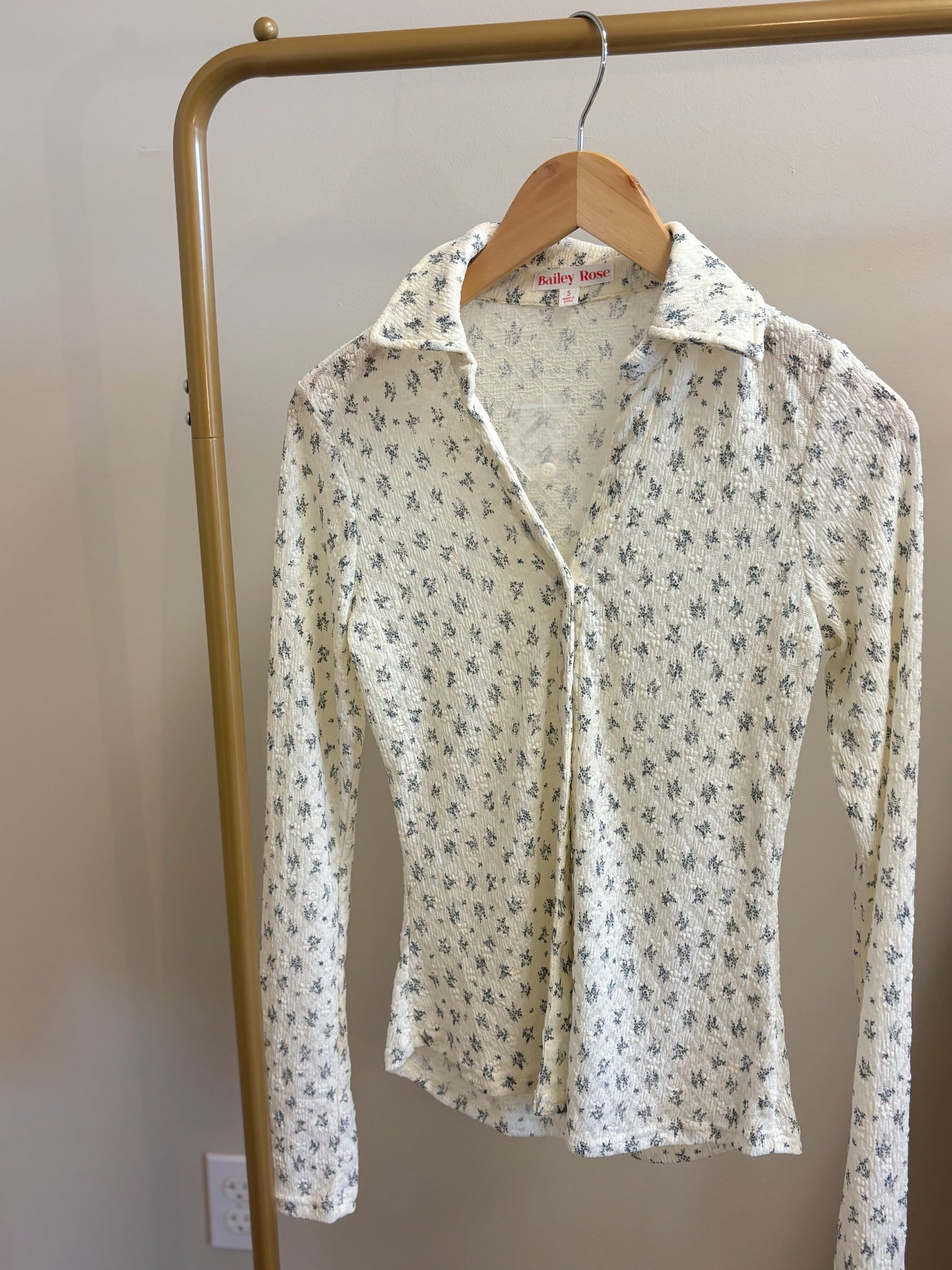 Porcelain Button Top