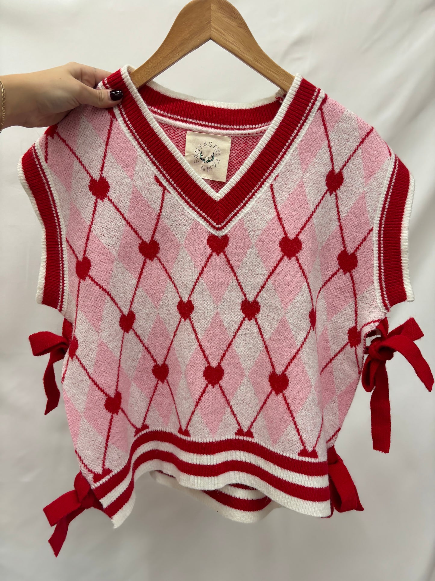 HEART sweater vest