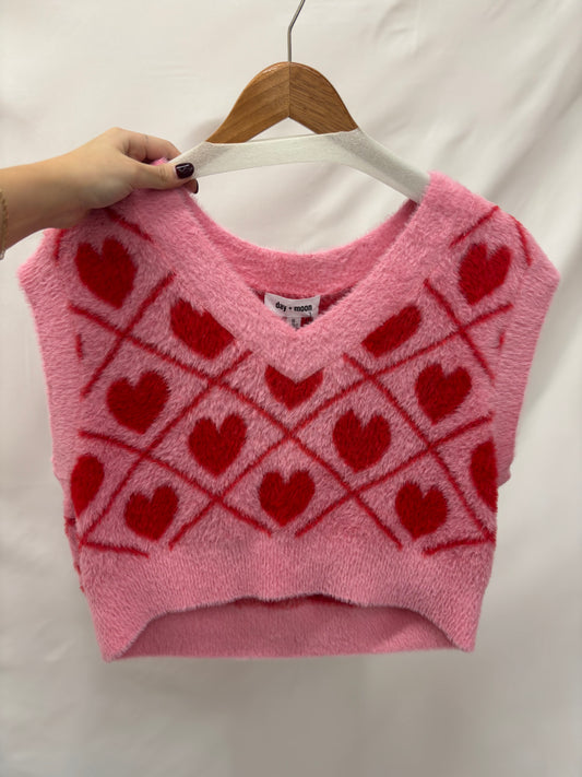 FUZZY HEART sweater vest
